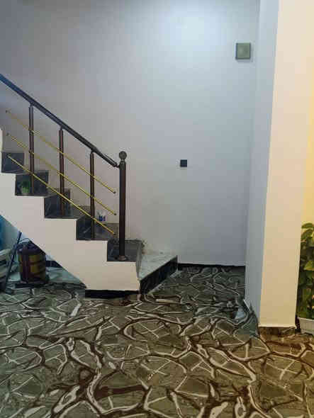 📍 النجف / مجمع بيتي

🏠 100م طابق ونص طابو صرف

• غرفتين

• صالة

• مطبخ

• استقبال

• حمامين

• مكشوفة 2

💰 90 مليون فقط

***********

***********

اتصال او واتساب للاستفسار
