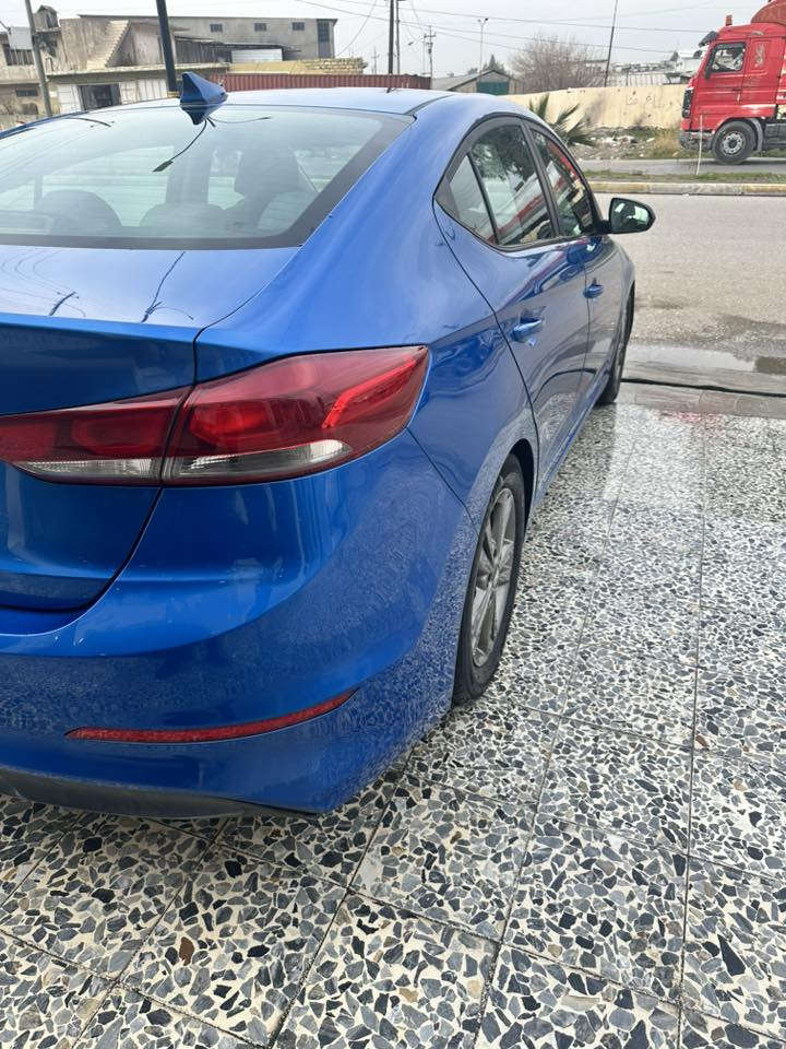 للبيع موديل 2018
مكفوله مكينه كير تبريد كله شغال نص فول ماشية 108ميل
ضرر موضح بالصوره 
مكانها موصل 
السعر١٢٣ وبيها مجال ***********
