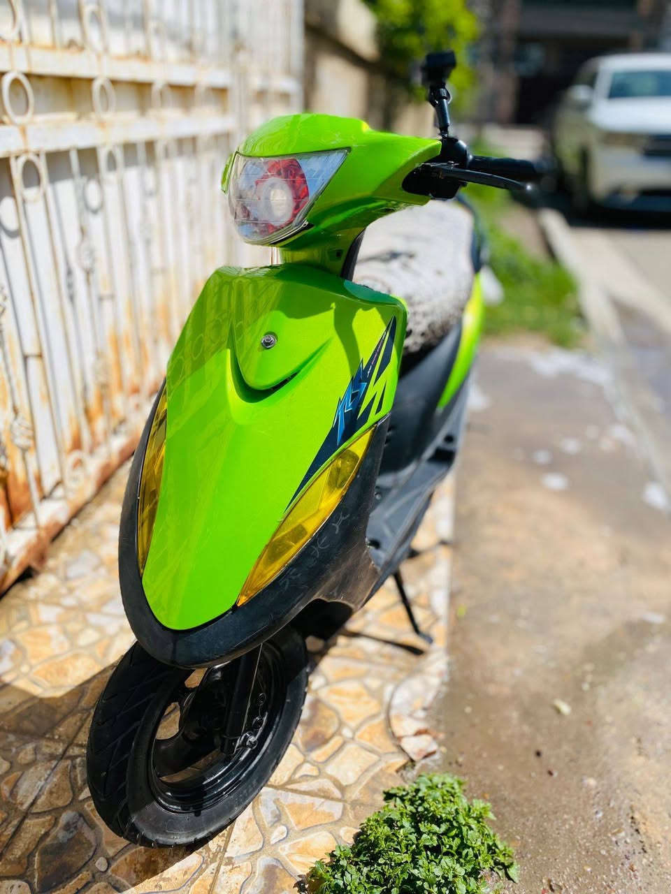 السلام عليكم دراجه للبيع يولد دراجه نضيفه مكينه خير من الله كهربائيات كله شغاله بس لبك لايت نقصه كلوب دراجه 55 شلعه ومعدل وبيها تزويد بسيط للمعلومه كفر تجاري ونقصها بريك امامي
سعرها 525 للاستفسار واتساب *********** مكاني الغزاليه
