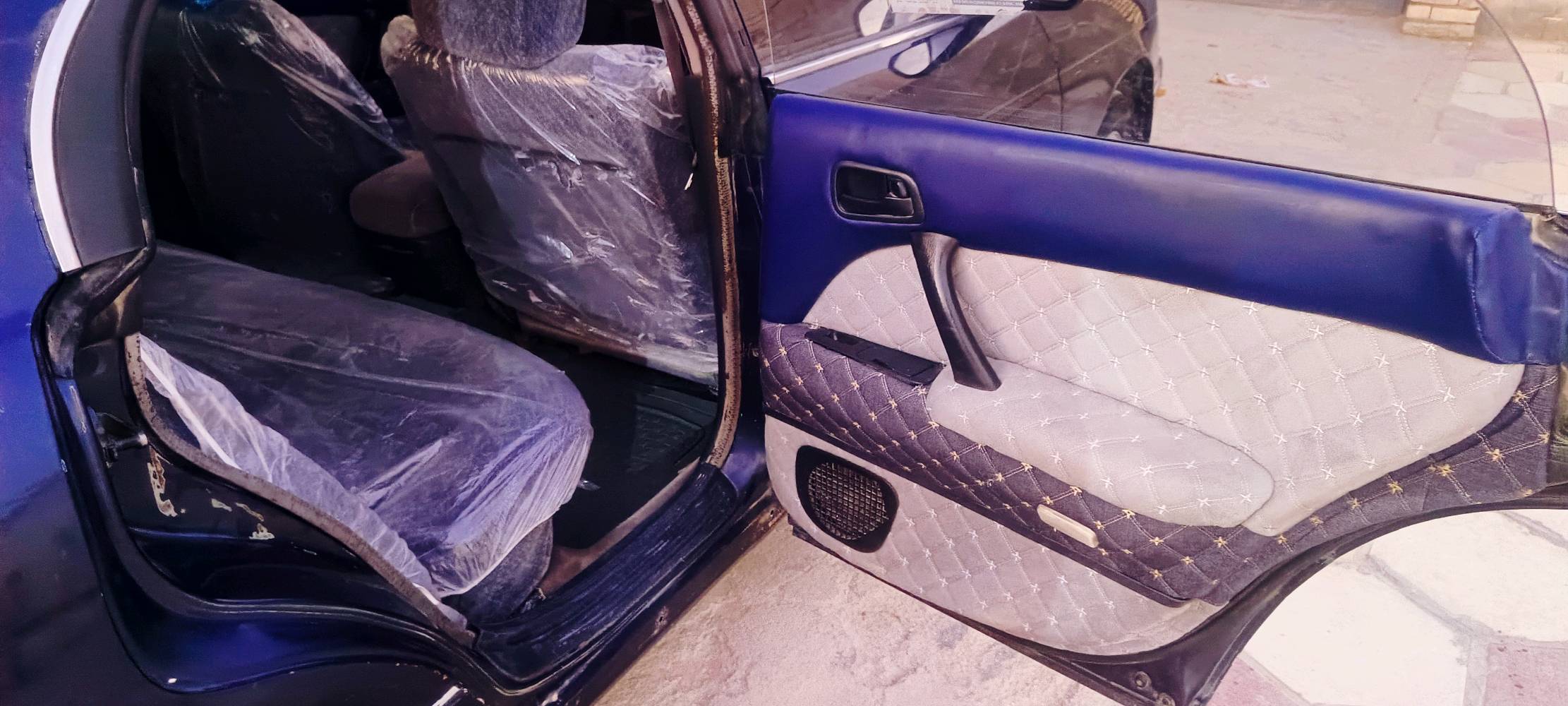 سياره بطه موديل 91 مكفوله كفاله عامه من الكص والنقل والضربه القويه  كير ومحرك مكفول شرط. سنويه نهايته ال27 الى تنتهي. باسمي مداور ثاني يوم  بيه جراد بسيط بالبنيد والقماره كهربايات شغاله وتبريد يشتغل  العنوان ناصريه سيددخيل  السعر 46 وبيه مجال ***********  