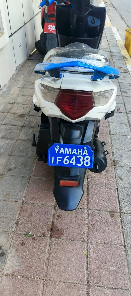 السلام عليكم دراجه هاوجر(( مسجله سنويه)) للبيع دراجه كفاله عامه كشر ومحرك نضيفات الدراجه كل نقص مابيها مرتبه ونضيفه موديل 2020 سعرها (650) وبيها مجال للشراي يتصل علهاذة رقمي( ***********)
