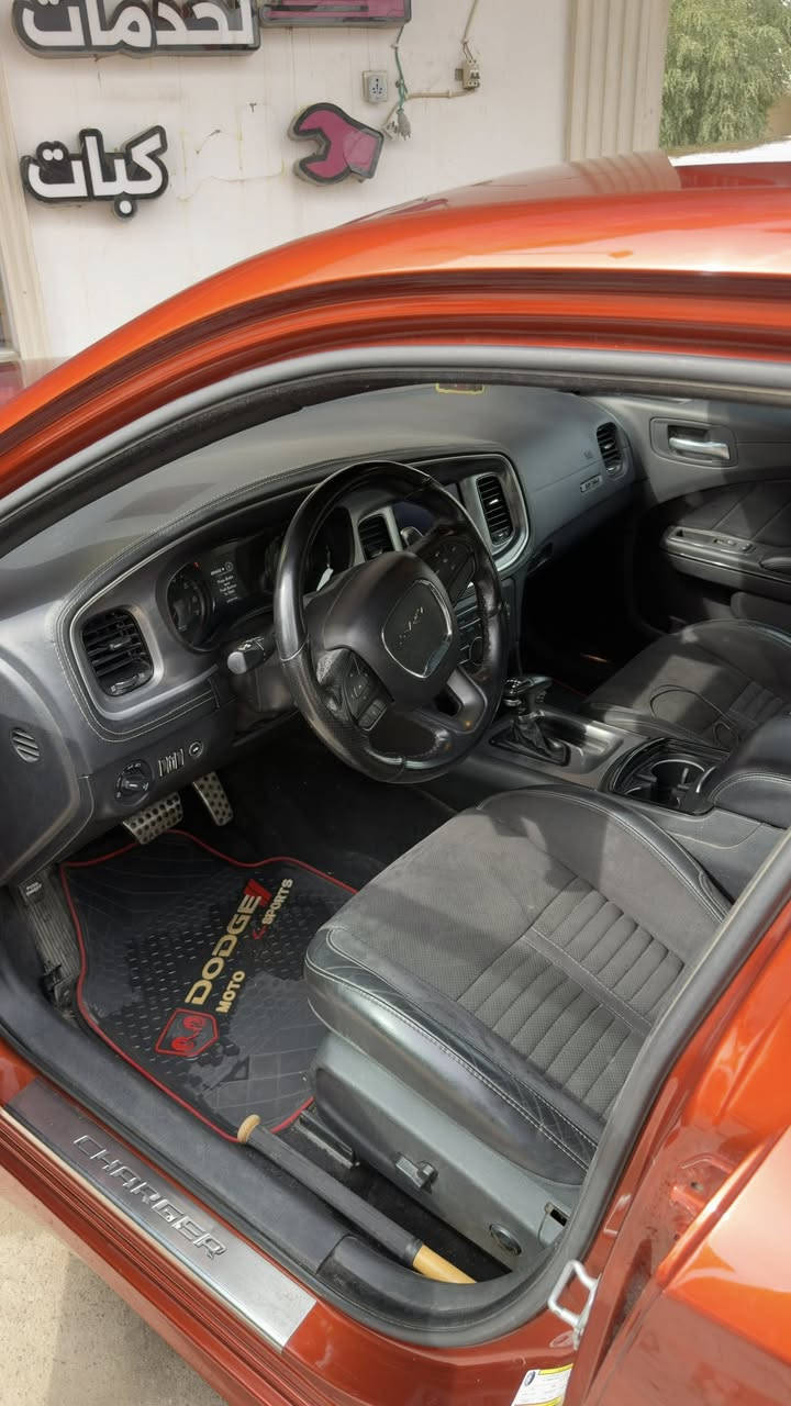 السلام عليكم رمضان كريم
دودج تشارجر 2021 دايتونا 
وارد امريكي ضربتها جاملغ وبنيد بنيد تعديل جاملغ تبديل بدون شواصي بدون لغود ايرباك ستيرن ودشبول طاك 

السياره ماشية 110الف كيلومتر 87الف منها بامريكا هنا ممشت 20 الف وضع المكينة و ضغط الزيت و تنميرات الكير مثاليات و ولا غلطة ماشاءالله ناعمة كلش وهادئة و ترايها يونس 

مواصفاتها 
داخل كنتاره ومخمل و دشبول جلد يدوي و مختمة دايتونا بكل مكان 

الكشنات الامامية كهرباء تدفئة وتبريد و تحكمات و مساج والخلفيات تدفئة
 
واكيد شاشة 8.4 و كامرة خلفية و حساسات خلفية 

و انظمة قيادة هواي بيها وتحكمات بالكير وبالمكينة وبالسسبنشن سستم ( سوبر تراك باك كونترول ) ولانج كونترول 

ولان السياره دايتونا تجي شوتة رياضية مفتوحة مال هيلكات و بوبات الاكزوست مال هيلكات و الدبات الخلفية اكيد دبات سود مال اس ار تي وكله بلادي 

عليها تفريغ وبرمجة سيفتي من البطل مصطفى ايكل
 
رقمها اربيل باسمي بنفس الاسبوع نحول 
مكانها بغداد الكرخ 

267$ وبيها مجال اكيد

واذا شفتها غاليه اخذلك ارتي عمية بيضة ب 230🥰


**إذا كنت صاحب هذا الإعلان وتريد حذفه لأي سبب، رجاءا أرسل رسالة إلى الدعم الفني**