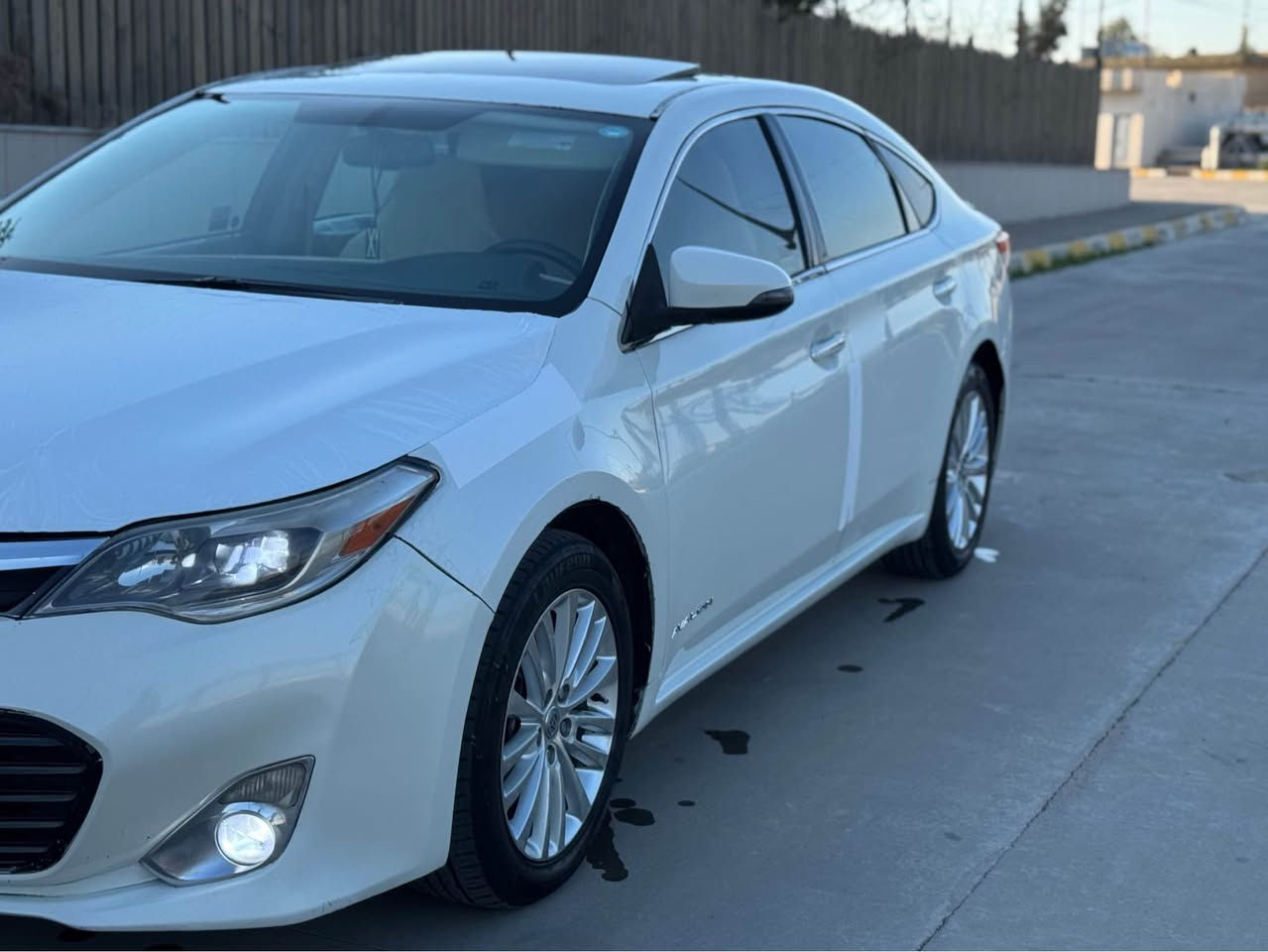 سلام عليكم 

افلون ٢٠١٣ خليجي فوول مواصفات كشن كهربائي كشن هيتر وتبريد ثلاث مودات قياده سبورت ايكو نورمال كروس سرعه شفتات بل ستيرن تحكمات ستيرن ثلاث شاشات كامره دواره برده خلفيه تبريد مركزي سلايت كير ومحرك ٦ سلندر بشرط  مامفتوح لاصوت لا بخار لا صرف  تايرات جديده حدادية ٩٠٪؜ ادامه كامله سنويه جديده وباسمي لل ٢٠٣٠ السياره صبغ عام 
السعر ١٣٨ ورقه وبيه مجال كلش قليل المايعجبه  لايكسر بحلال الناس السوك كلشي موجود بي وكلمن يعرف قيمة سيارته والعنده تحياتي للاستفسار *********** 
مكان السياره كركوك كركوك, العراق
