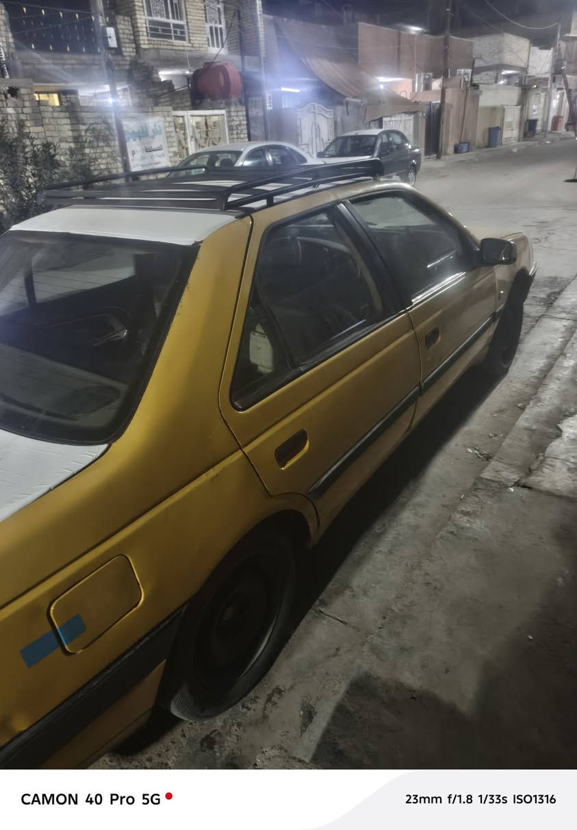 بيجو مديل ١٣  كامله مكمله رقم انكليزي مصفره هيه وغرامات كهربيات كله شغله كير محرك خير من الله التراي مالك للنجف 
تخم تاير جديد السياره جاهزه كبل للشارع    البكان بغداد الشعب *********** ملاحضه صغيره البنيد بيه ضربه صغيره على كد شبر البنيد وجملغ على كد شبر السعر ٢٨
