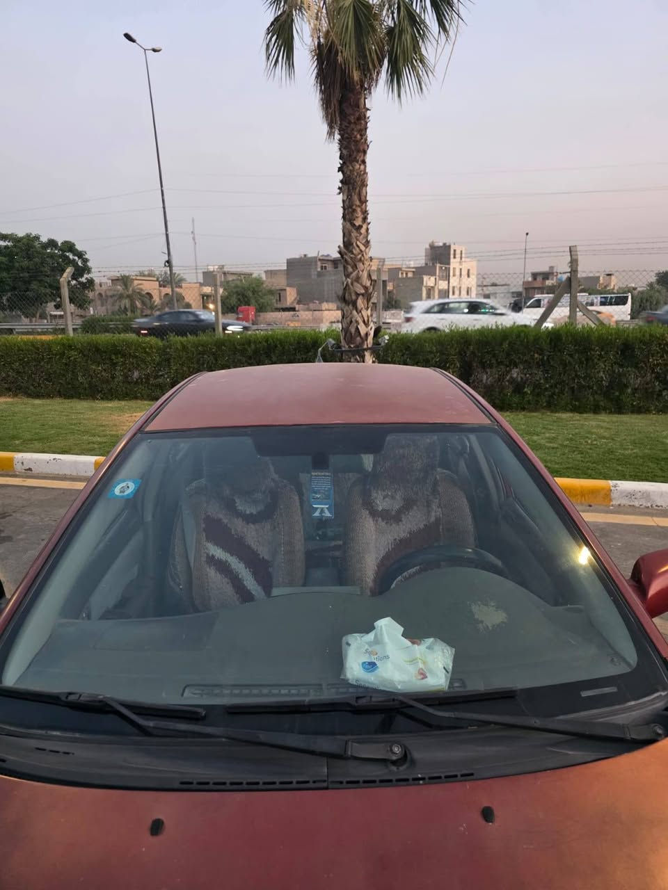 السلام عليكم 
كورلا موديل 2008 وارد امربكي بيها قطع صبغ ابيع احزام 
تبريد جديد كير محرك جديد تخم تاير جديد 
حادثها جاملغ ايمن وبنيد 
سعرها 72 وبيها مجال 
***********
