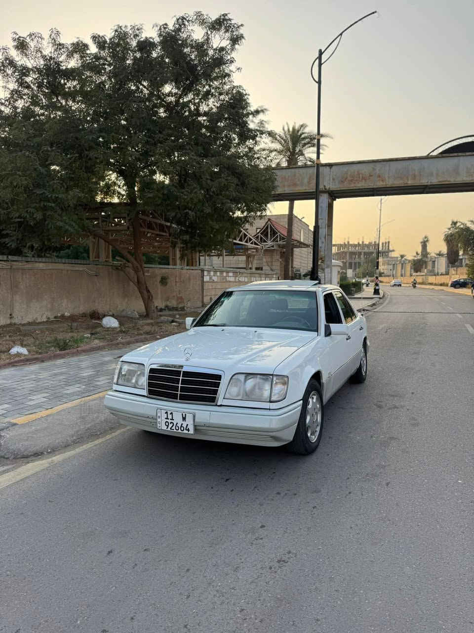 سلام عليكم
مارسدس بيبي دب 91
محرك خراطيم 
المكان بغداد 
السعر 80
***********
