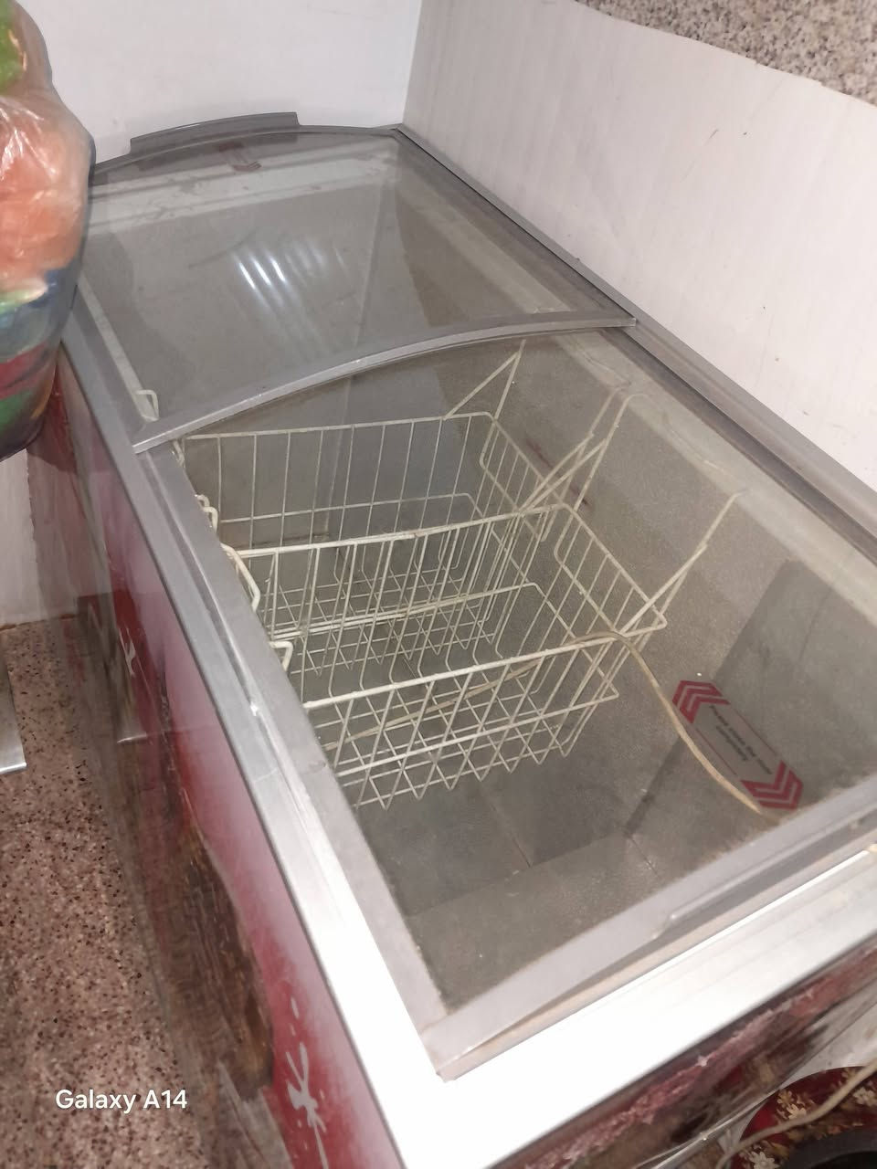 مجمده حجم كبير كلش نضيفه واستعمال قليل سعره ٣٠٠ وبيه مجال مكاني شلعه حي الجوادين


**إذا كنت صاحب هذا الإعلان وتريد حذفه لأي سبب، رجاءا أرسل رسالة إلى الدعم الفني**