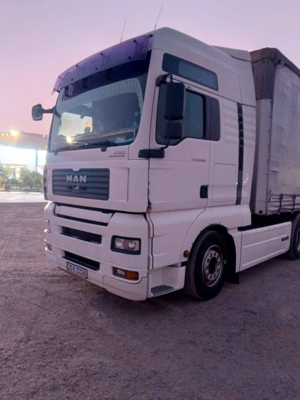 مان موديل (2006)فول مواصه فات تاخم تايه تازه حةجم مةكينه (430) عةرةبانةي (شمتس) دةنگير صاف بو زانياري زياتر پةيوةندي بكه ***********.
