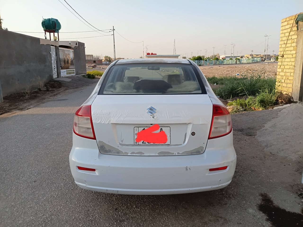 *********** SX4 ٦٢ وبيها مجال
٢٠١٠ باسمي رقم انكليزي مكفوله من الضربه صبغ ربع داير الجاملغ  بيها جراد بنيد وقماره شويه جاهزه من كلشي مكينه كير تبريد شرط ثلج شادلها كمبريسر بستم مو روتري انسى البوخه والفصله بالازدحام تخم تاير كهربائيات كلها شغاله شاشه كامره خلفيه لايت زنون شمسي اصفر خليجيه مكينه ١٦٠٠
مكاني بابل
