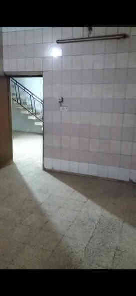 السلام عليكم دار للببيع موقع مرتب المكان : الديوانية / الجمهوري /قرب مولدة العميدي
المساحة الكلية : 280 متر مربع
الدار ركن يعقع عل شارعين امام متنزه  وعل ساحه كبيرة 
يصلح دارين كل واحد معزول عل جهة او تكدر تسوي بيت كامل 
يتكون من( صاله كبيرة  + مطبخ 2 + استقبال + غرف نوم 2 + طارمة + حديقة) 

الاتصال والاستفسار عل الرقم التالي

 🔹***********
