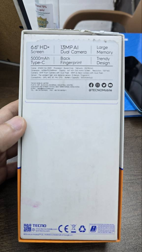 موبايل جدا نضيف
كلشي موضح بالصور . 
السعر 60 الف .
المكان موصل جانب الايمن .
تواصل على الراقم ***********
