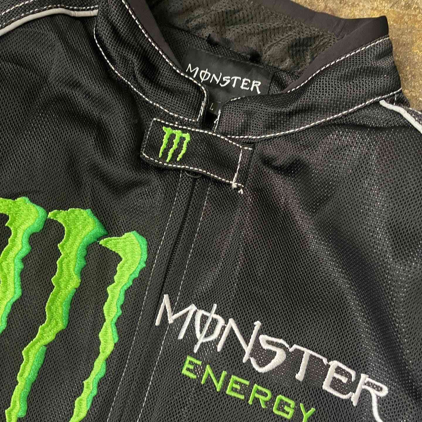 قياس L سيفتي


**إذا كنت صاحب هذا الإعلان وتريد حذفه لأي سبب، رجاءا أرسل رسالة إلى الدعم الفني**