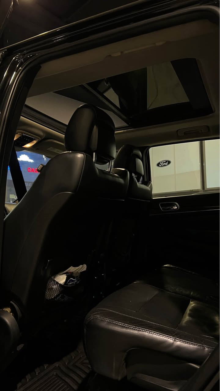 اول شي عليها تقريبا 16 ورقه غرامات تنزل من سعر السيارة💣🔥
سعر السيارة 167$ ورقه مجال جدا بسيط للطيبين✅
جيب كراند شيروكي 2013 مواصفات لمتد فول فول🚘
(بانوراما/كشنات جلد+ تدفئة/بصمة/ستيرن تدفئة/الخ)👌🏻
ضرر السيارة فقط جملغ صبغ بدون دواخل و ارباكات⚠️
سيارة شرط ابيع برغي ممفتوح بهيكل السيارة كلها شرط❌
ابيع على وضع الشركة بشكل عام دينار ما تصرف عليها🙏
سيارة باسمنا تريد وكالة او تحويل نفس اليوم انشاءالله🌹
مكان السيارة دهوك فقط للبيع ماشية ١٩٠ الف تقريبا🌍
*********** دهوك, العراق
