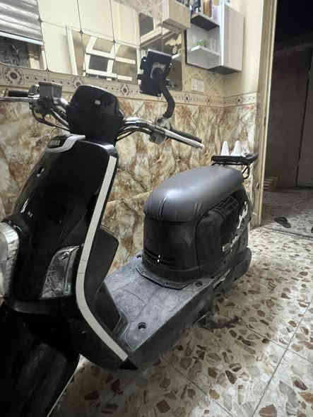 سلام عليكم الدراجه للبيع ماكس بوليس الدراجه مجفته 1 و مبدل كلجات امامي و خلفي سعره 700 و بيه مجال قليل منطقتي العبيدي شارع 20 الرقم ***********
