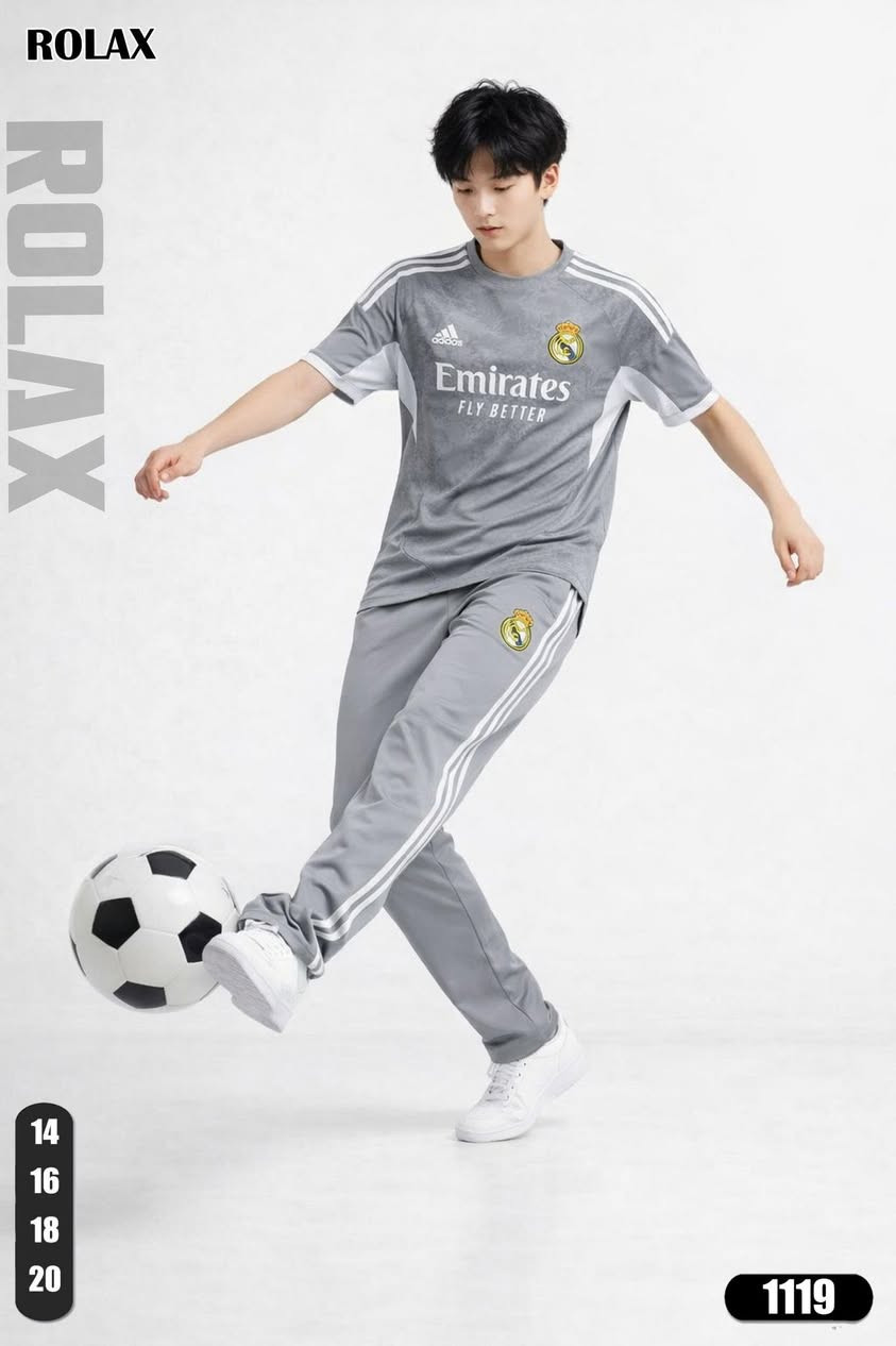 #ازياءالسيد 
توفر تراك ولادي قياس من عمر ١٠ سنوات إلى ١٦ سنه 🤍
البجامه ١١٠ والخامه كلش راقيه 💣
العنوان /بابل الاسكندريه مجمع حطين داخل السوك قرب صيدلية فلاح
يتوفر توصيل 🚚


**إذا كنت صاحب هذا الإعلان وتريد حذفه لأي سبب، رجاءا أرسل رسالة إلى الدعم الفني**