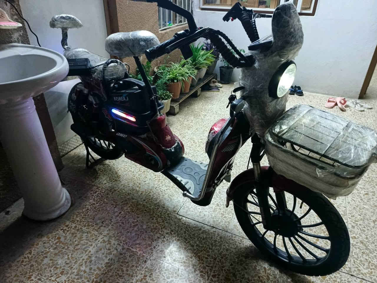 ماطور شحن للبيع بطاريات شغالات شرط الماطور كلو شغال الماطور كوري التواصل خاص السعر 200اوبي مجال


**إذا كنت صاحب هذا الإعلان وتريد حذفه لأي سبب، رجاءا أرسل رسالة إلى الدعم الفني**