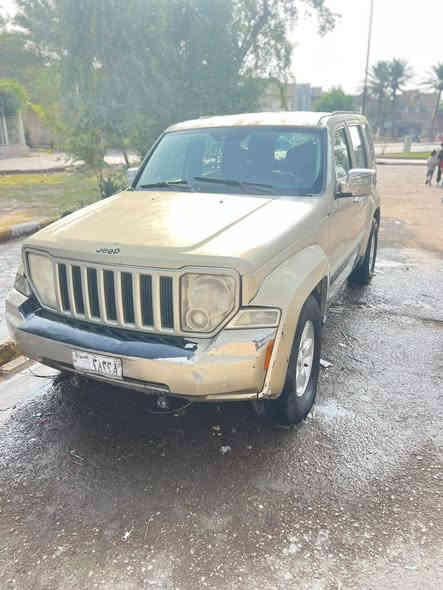 السلام عليكم جيب لبرتي 2009
كهربائيات كله شغالة محرك جديد مصارلي شهر من مبدلة بيه صفنه بالكير ب D رقم نينوى سنوية ساقطة السعر 52 وبيهة مجال بسيط
للاستفسار اكثر ***********
