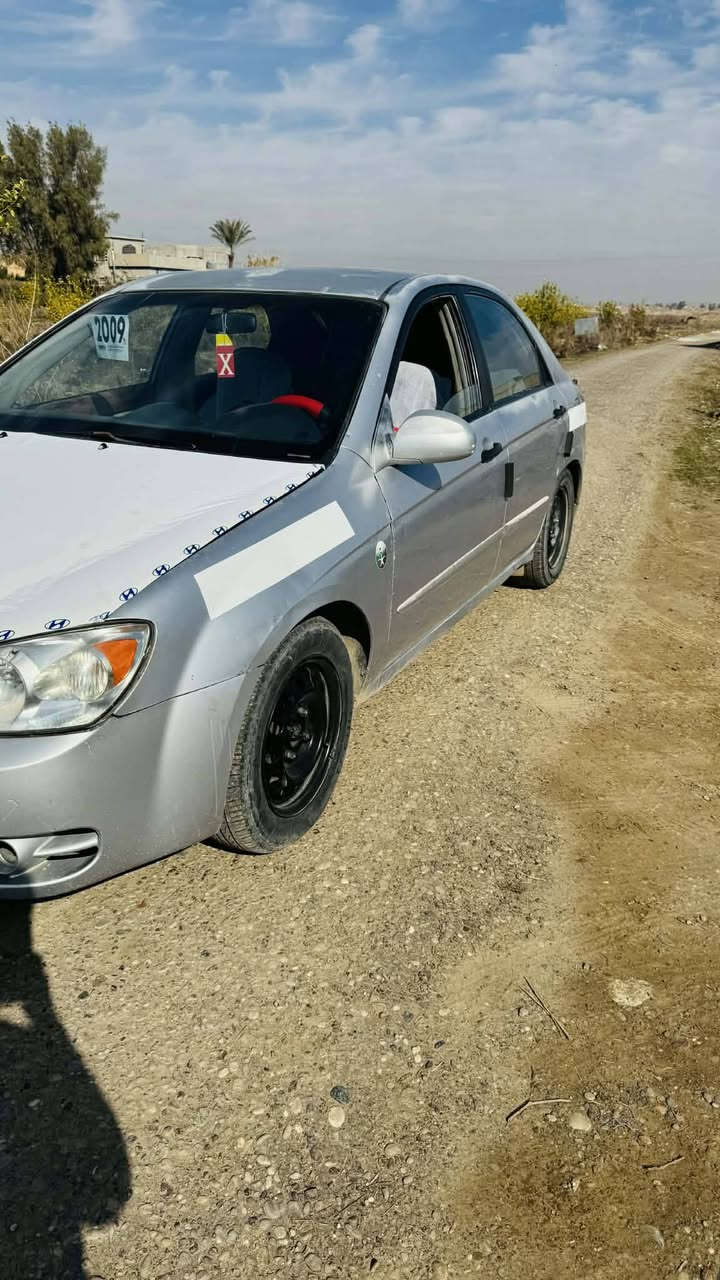 السلام عليكم
اسبكترا موديل 2009
بدون كص 
كير محرك شرط 
كهربائيات كلها شغاله
صدر نص عمر
تخم تاير جديد
شاشه 
باتري جديد 
تدفئه تبريد
الكشر شوف العين
يرهم مراوس حسب القناعه
مكاني بيجي
السعر 35وبيها مجال
***********
