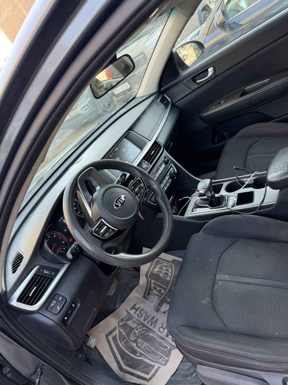 بتما موديل 2020
رقم اربيل باسمي تحويل ثاني يوم
ماشيه 63 ميل
مكينه كير مكفول
حادثه جاملغ وبنيد
مكاني بغداد زيونه 
سعر 128 وبيه مجال بسيط 
***********
