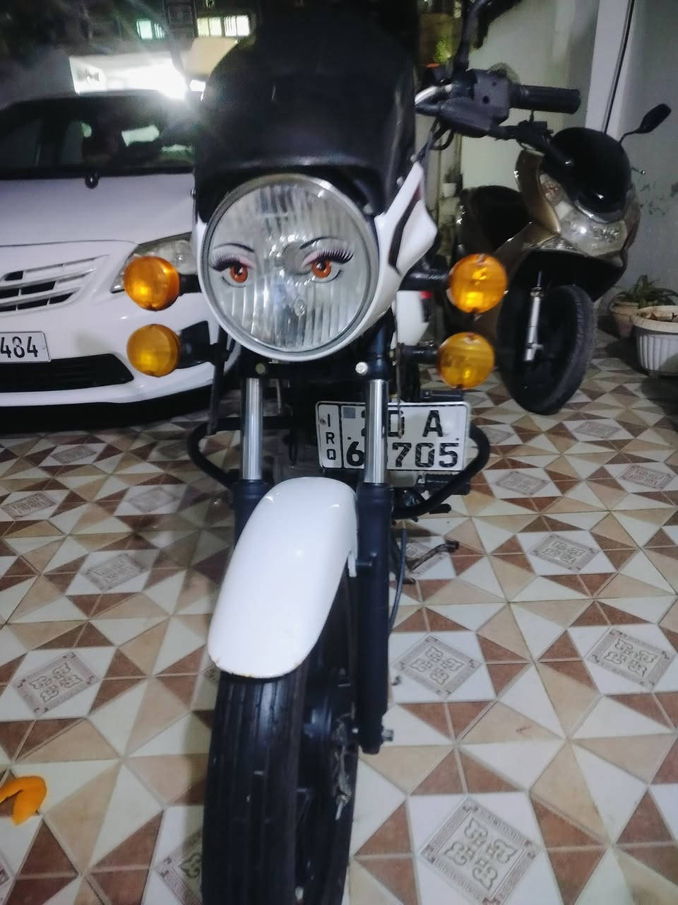 بوكسر 23
الدراجه خير من الله 
ال مكينه خرسه ما طاختها اسبانه 
كفاله عامه تحويل ثاني يوم 
للبيع او امراوس حسب ال قناعه 
***********
