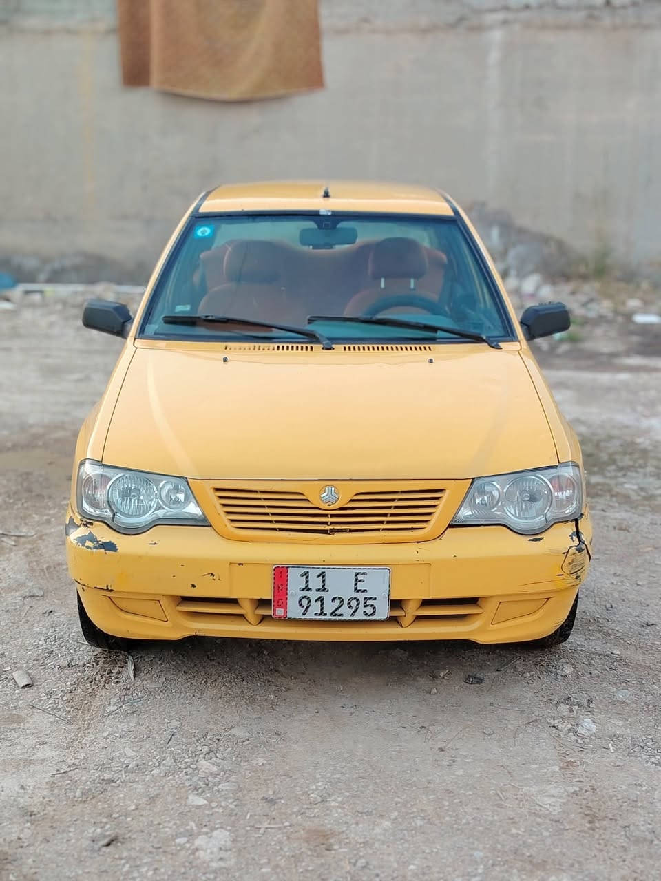 السلام عليكم سايبه منغوليه ٢٠١٣ مصفره هيئه وغرامات تحويل ثاني يوم بيها خياسات فقط وشويه صوت بل محرك  ***********
