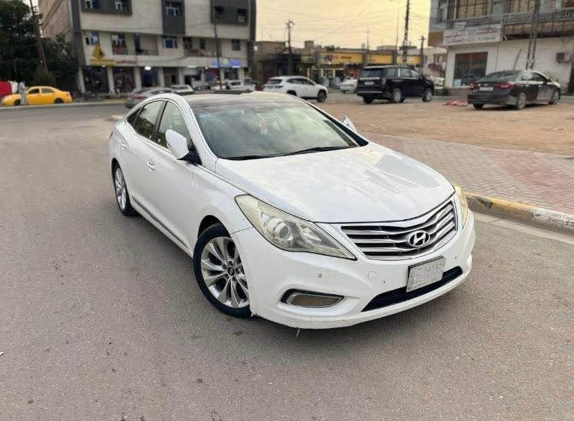 ازيرا خليجي 2012

V6 3000
فول مواصفات 
الرقم الجديد 
السعر 112 وبيها مجال 
مكاني كربلاء

*********** كربلاء, العراق
