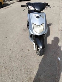 سكنس نثيه للبيع مكاني الحريه الدولعي قرب جامع النداء المفلش 0772971446...