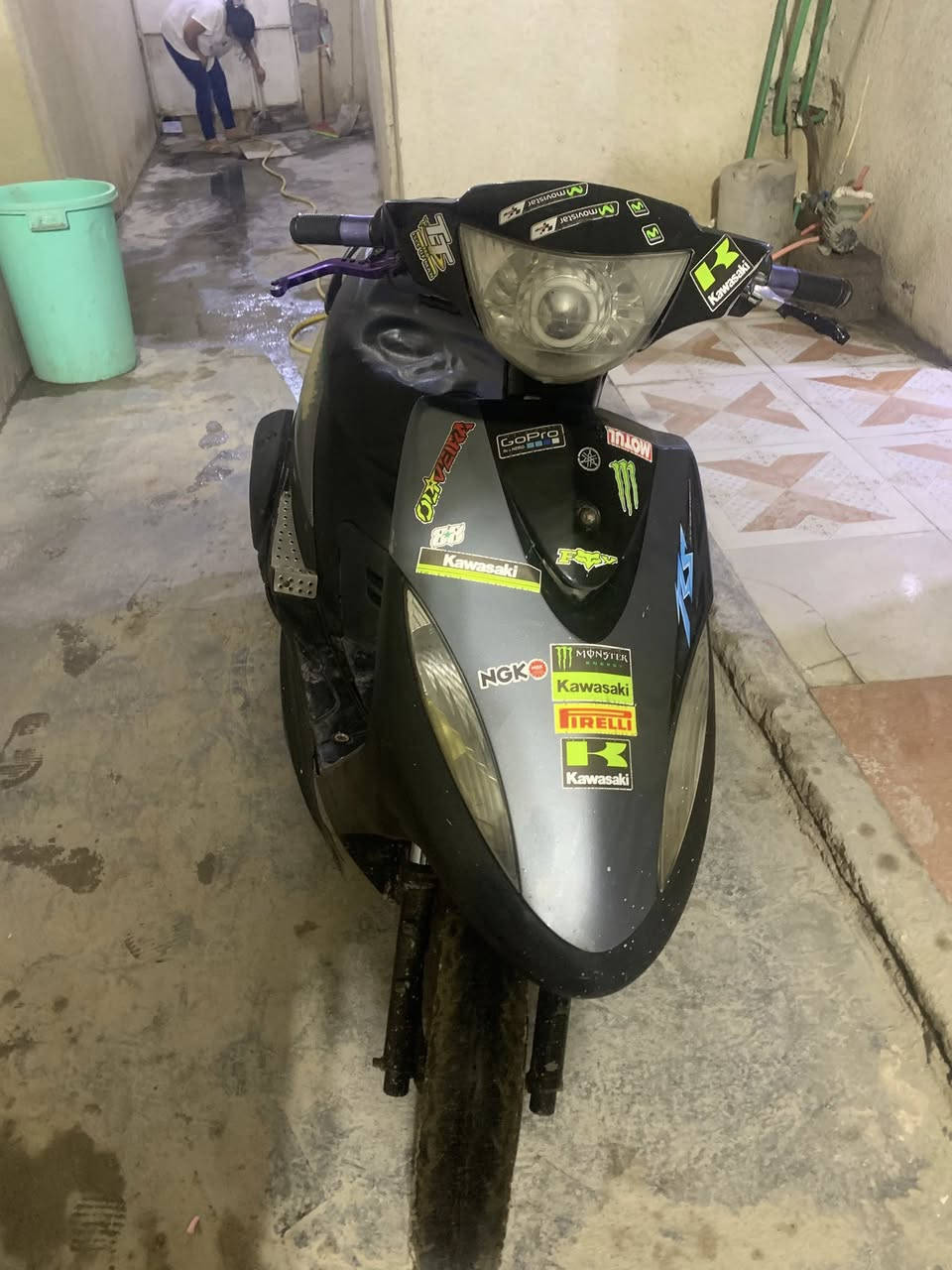 سلام عليكم دراجه ماكس عدله مكينه مكفوله دراجه ناعمه ونهضه اتخبل
عوزه فقط اشاير 
كلشي شغال حلوه دراجه سعره ٥٥٠ وبيه مجال الشراي***********
