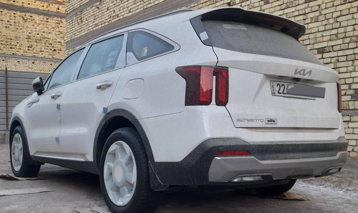 كيا سورنتو موديل 2025 زيرو صفر كيلو متر 
رقم اربيل وكاله مجانية
بسم شركة الأعتماد 
7 راكب 
4 سلندر (2500)
كير ماوس 
كشن كهرباء
صندوك كهرباء 
بردات خلفية 
شاشة وكامرة دوارة 
ويل حجم 19 
السيارة زيرو زيرو 
مكاني بصرة 
للاستفسار...
***********
