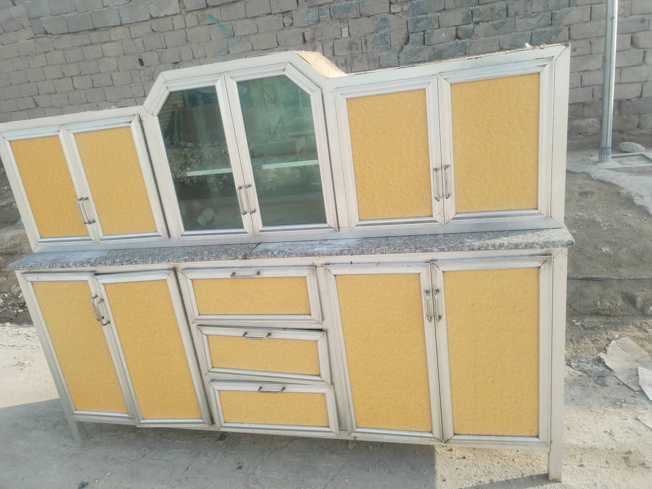 كاونتر مترين مرمر اسعر 125 عنوان شطره حي زهور. قرب ملعب الحاوي ***********
