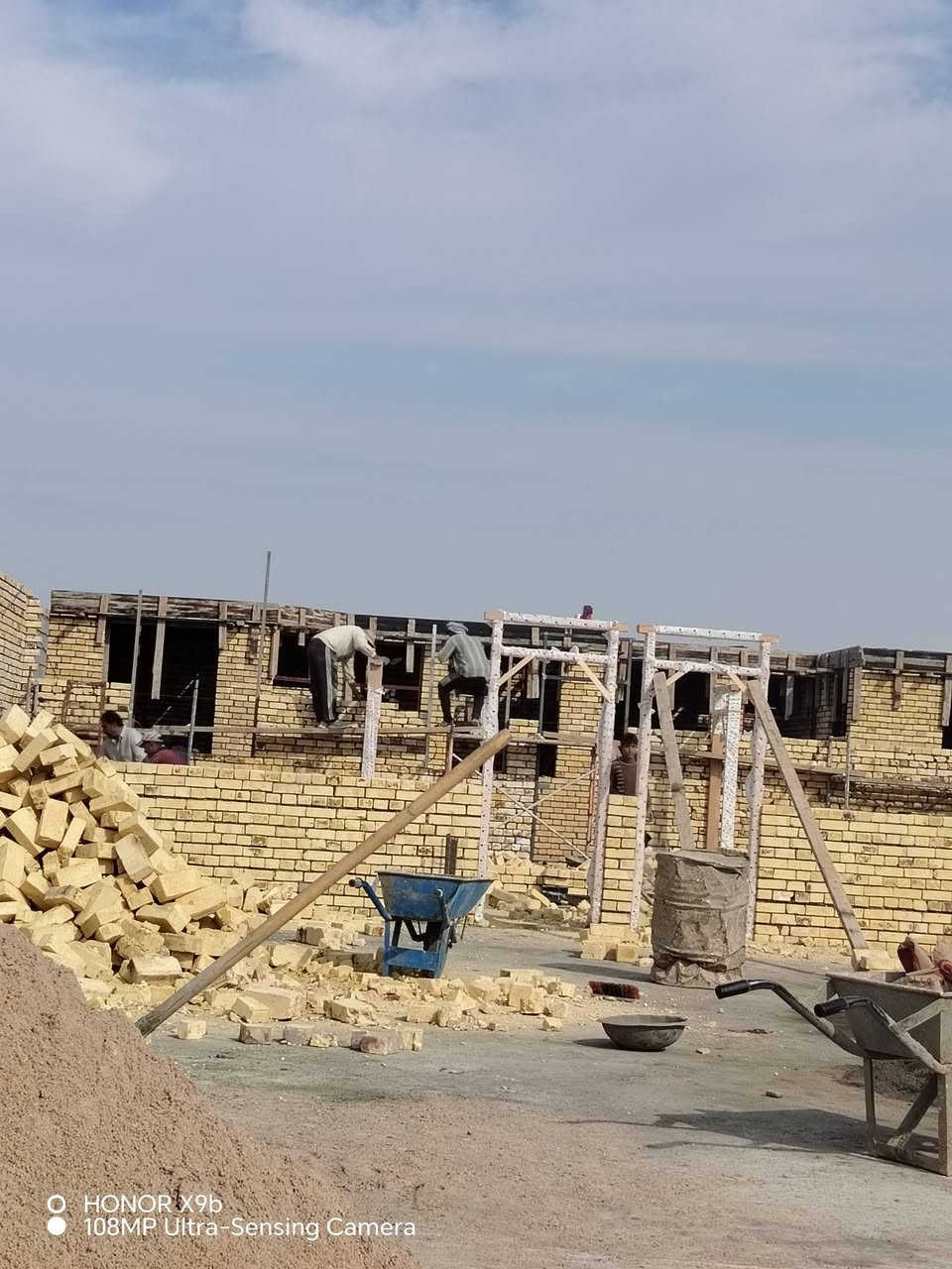 سلام  خلفه بنيان طابوك بلوك متفرق حالين ناصريه  دبل 350 وعادي بل يوميه ***********
