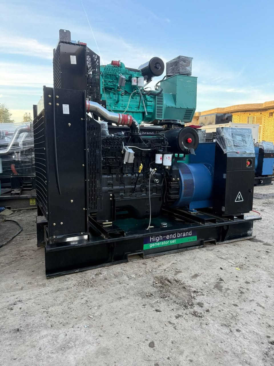 سلام عليكم ورحمة وبركاته
وصول بضاعة جديده للمولدات
الكمنز 24/114/ ولف /  250 /200  كيفي
الكمنز 150/100 كيفي 
شتاير 400 كيفي
بيركز من 50 كيفي إلى 150 
العنوان بغداد رقم الهاتف /
***********
