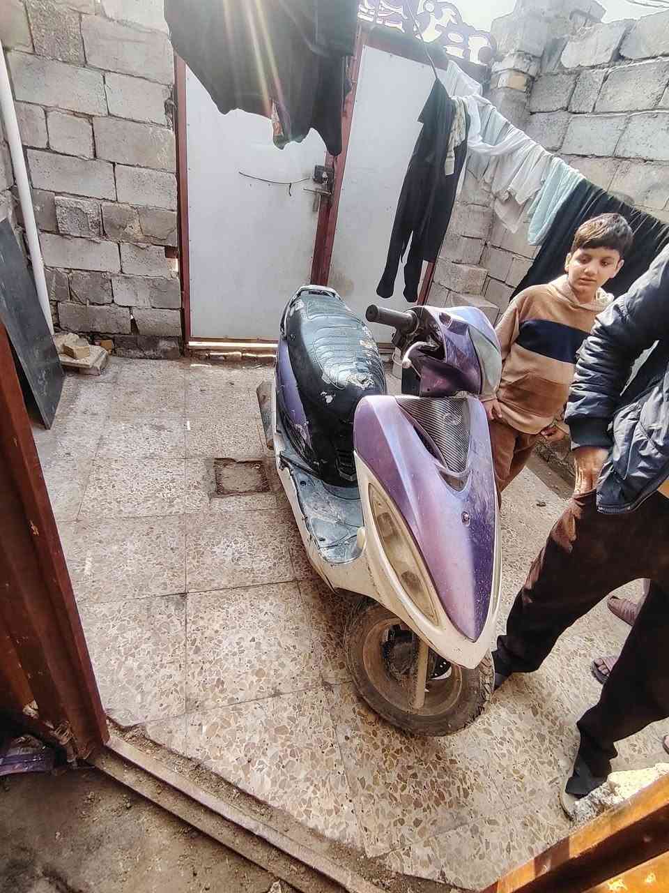 السلام عليكم
دراجة كامكو جي فور للبيع او مراوس اربعه كير 
محرك مفتوح مره وحده 
كهربائيّة شغاله نكره سلف
 النجف حي ميسان علوة الفحل 
للاستفسار الاتصال ***********
