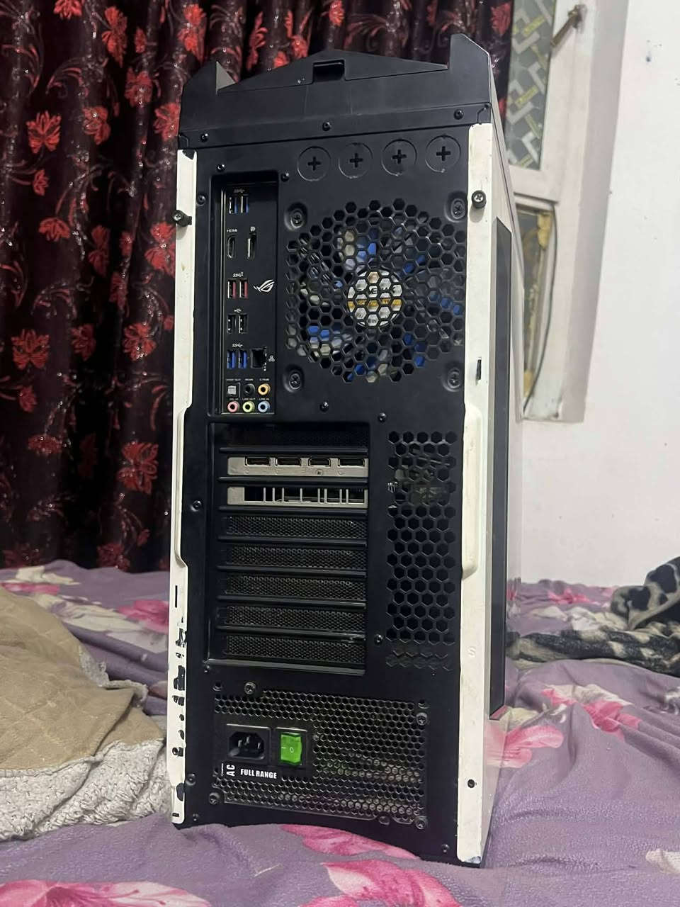 السلام عليكم عندي هاي التجميعه الحلوه تفيد للالعاب والمونتاج واي شي
للبيع

Msi Rtx 2060 6gb
Asus Rog strix B350-f gaming
Ram ddr4 16 gb
AMD R 5 1600 (6c-12T)
Hdd 1t
Power : game max 600w
Case : gam max m-900

هاي بس ب ٥٥٠ بيها مجال ان شاء الله يرادلها تقريبا بس معالج تصير تمام وتشغل اي شي يعجبك

مكاني بغداد الدوره حياكم


**إذا كنت صاحب هذا الإعلان وتريد حذفه لأي سبب، رجاءا أرسل رسالة إلى الدعم الفني**