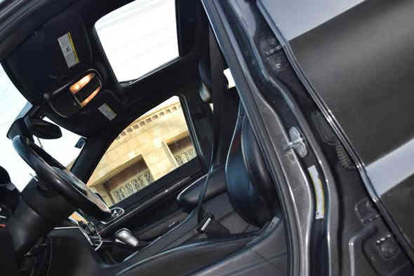 ✅جيب كراند شيروكي لمتدد فول 1/1
✅مديل : 2019
صور الحادث مرفقه بالمنشور :
⚠️السياره بيه صبغ 6 قطع صبغ ابيع صبغ عام بدون دواخل 
السياره ماشيه 66 الف ميل 
💵السعر : 187 ورقه وبيه مجال للشراي 

المواصفات : 
✅فتحة 
✅شاشه بلازمة كبيره 
✅بصمة تشغيل وابواب وجنطه 
✅كشنات جلد كهرباء قطعتين 
✅تدفئة وتبريد كشنات 
✅السياره 4x4
✅شاشات خلفيه عمل 
✅لد داخلي عمل 
✅فول تحكم ستيرن 
✅قطعتين تبريد 
✅صندوك كهرباء 
✅تشغيل عن بعد 
✅اوتو بارك ( توقف ذاتي ) 
✅اوتو استارت ( نظام اطفاء الذاتي)
✅رادارات جانبيه 
✅هيترات بالمري 
✅ويل حجم 20
محرك كير وتبريد وكهربائيات كفاااااله على الفحص مكينه 3600 
6 سلندر 

السياره بيه هواي مواصفات مذاكره  
السياره عليه ادامه كامله غرفة احتارق وصدر امامي خلفي جديد مبدل قبل شهر وتخم تاير جديد السياره مابيه نقص كامله متصرف عليه دينار مال جني  واحد السياره بسمي شخصيآ رقم اوربي الجديد وسنويه جديده شرط التحويل 
مكان السياره زيونه 
للاتصال : *********** بغداد
