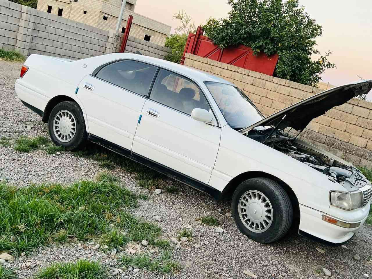 السلام عليكم سياره بطه منفصل للبيع  محرك بطه  2500 شرط صدر تايرات كلو نضيف  تبريد ثلج شرط رقم صلاح الدين الماني شرط التحويل  سعر 65 وبيها مجال
اتصال ***********
