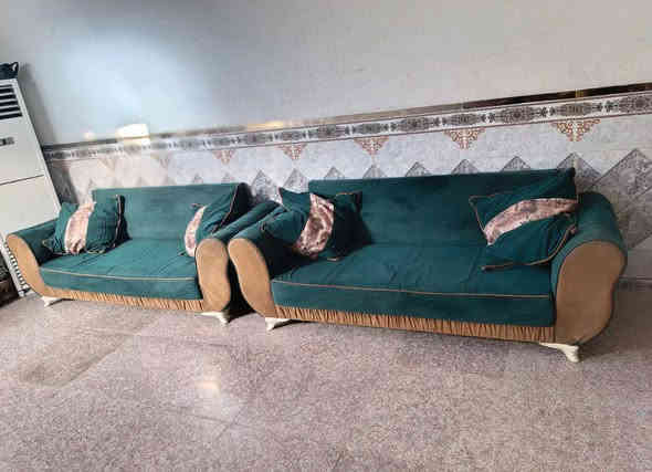 ***********.. الأرقام بيهة وتساب مكان بغداد أم الكبر قرب مطعم ركن سوري
