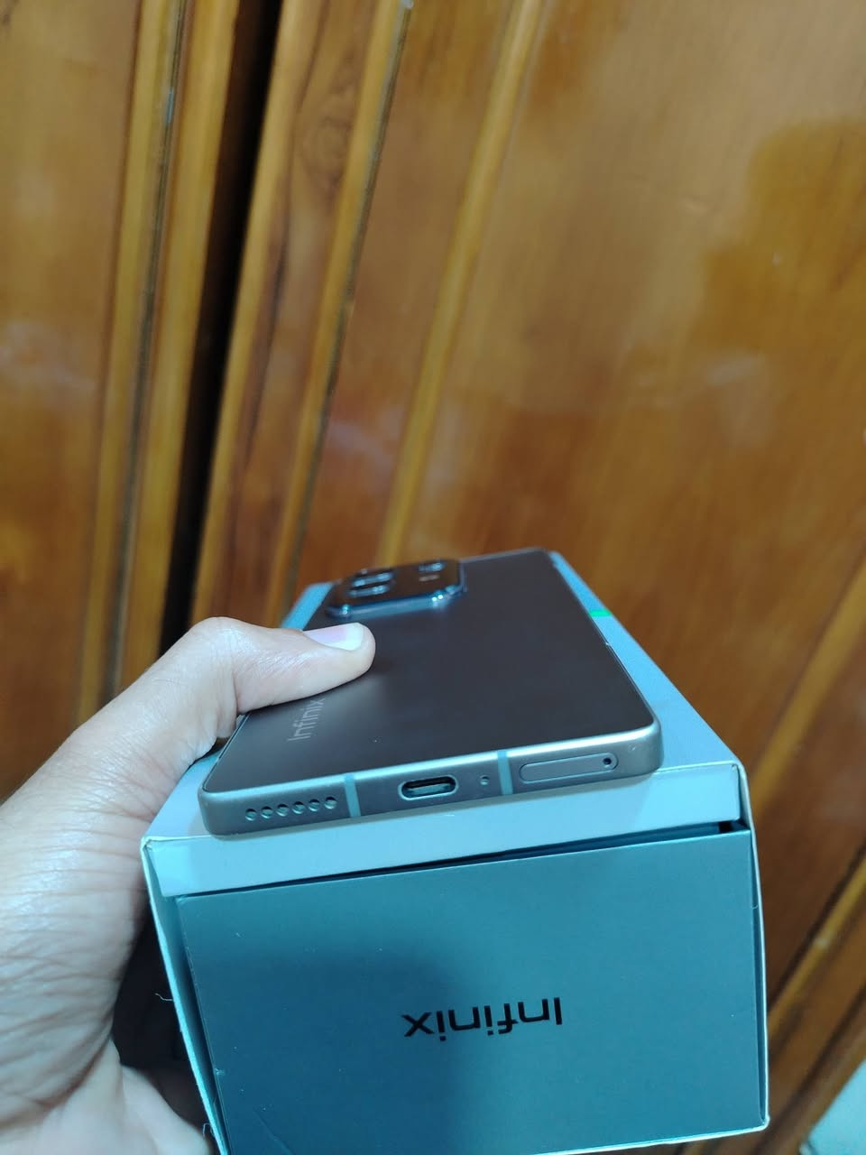 انفينكس نوت50 تيتانيوم مستخدم سبوع
جهاز كامل ماعنده شاحن ماويا جهاز جدا جديد مع ضمان فحص
سعر 225 هاتف ***********
