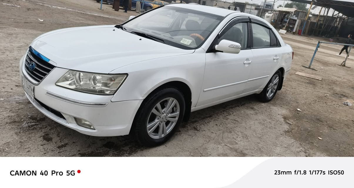 السلام عليكم 
سوناتا مديل 10
خليجي بيه ثلاث قطع صبغ 
حادث جاملغ خلفي يعني التكمه بيه  صبغ تخم تاير گير مكينه حداديه كفاله 
تبريد تدفئه كلشي شغال ضايف اله منظومه غاز بسمي مباشر 
السعر من الاخير قفل ١١٢
***********
