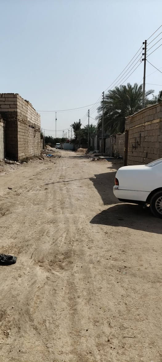 قطعه أرض للبيع نوع العقار طابو مالك صرف عرصه ليس زراعي المساحة 300متر العنوان بصره ابي الخصيب منطقه السمده عرض شارع 10متر جميع الخدمات متوفره ماء كهرباء مدارس جوارين أبو الخصيب القدامه سعر 55مليون الاستفسار ***********
