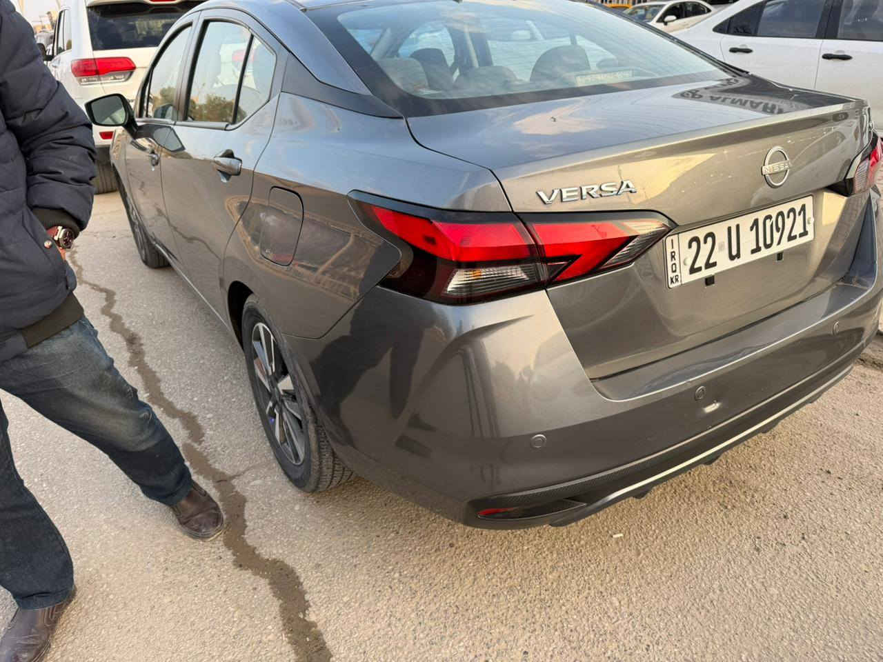 نيسان فيرسا 2023 
مواصفات sv
مكينه 1600 
شاشه كامره 
راردار امامي 
ماشي 35 الف ميل 
تحكم ستيرن مانع انزلاق 
بدون صبغ
حادث سياره تعديل بارد بلبنيد 
وجامرلغ سكن وسايق
السعر 126 $   رقم  شمالي  
العنوان كركوك 
***********
