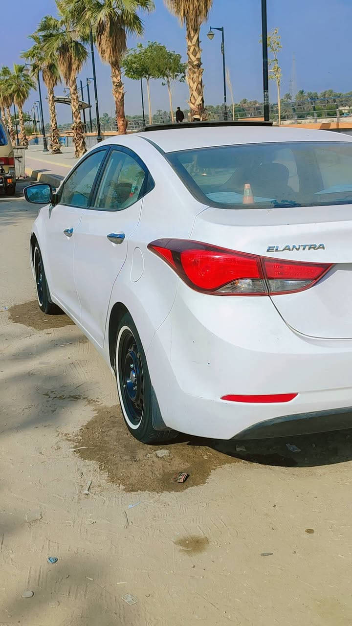 السلام عليكم النترا موديل٢٠١٦ مكفوله عدا الدعاميات والدوس صبغ فول موصفات عدا البصمه رقم نجف سنويه لل٢٧ مشروع وطني محرك كير على وضع شركه حداديه٩٠ بالميه تبريد تخم تاير باتري جاهزه للاخير السعر١٣٦ وبيه مجال بصيط للاستفسار الاتصال على الرقم *********** مكاني نجف البوحداري
