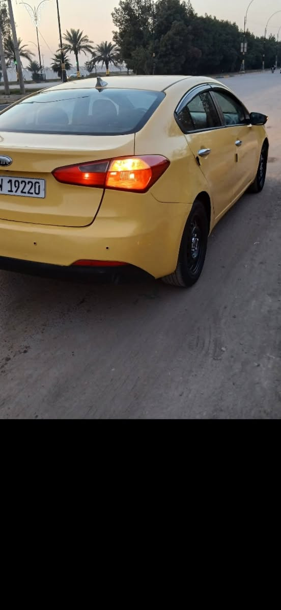 سلام عليكم بيع سريع ٨٥بيه مجال قليل سريع اتصل اني مكلف هذا رقم راعيها ٠
***********
