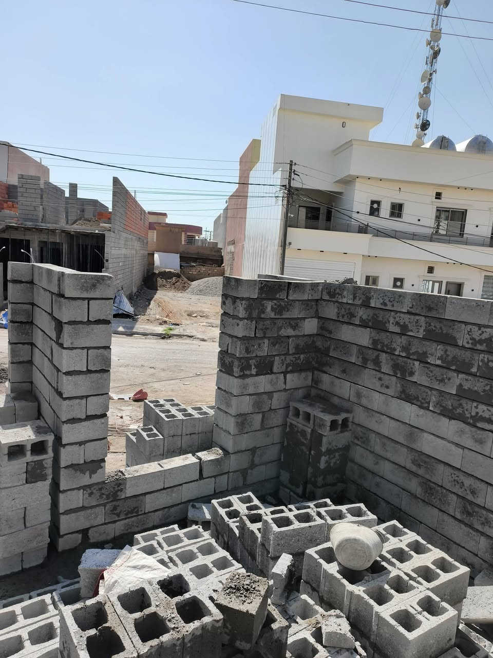 كادر بناء شرط هندسي انجاز سريع مصداقيه بل كلام اسعارنا مناسبه للاستفسار الاتصال 🏢  ‏‪***********‬‏ 
*********** يوجد واتساب
