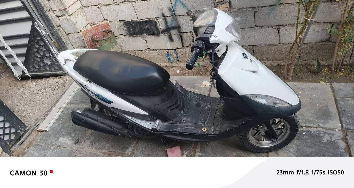 دراجه البيع
ماكس عدله بوسه 50 مزوده صالنصه رياضي تشتغل بس هندر  مكاني ناصرية المركز سعره500 وبيه مجال الشراي تواصل على هذا الرقم***********
