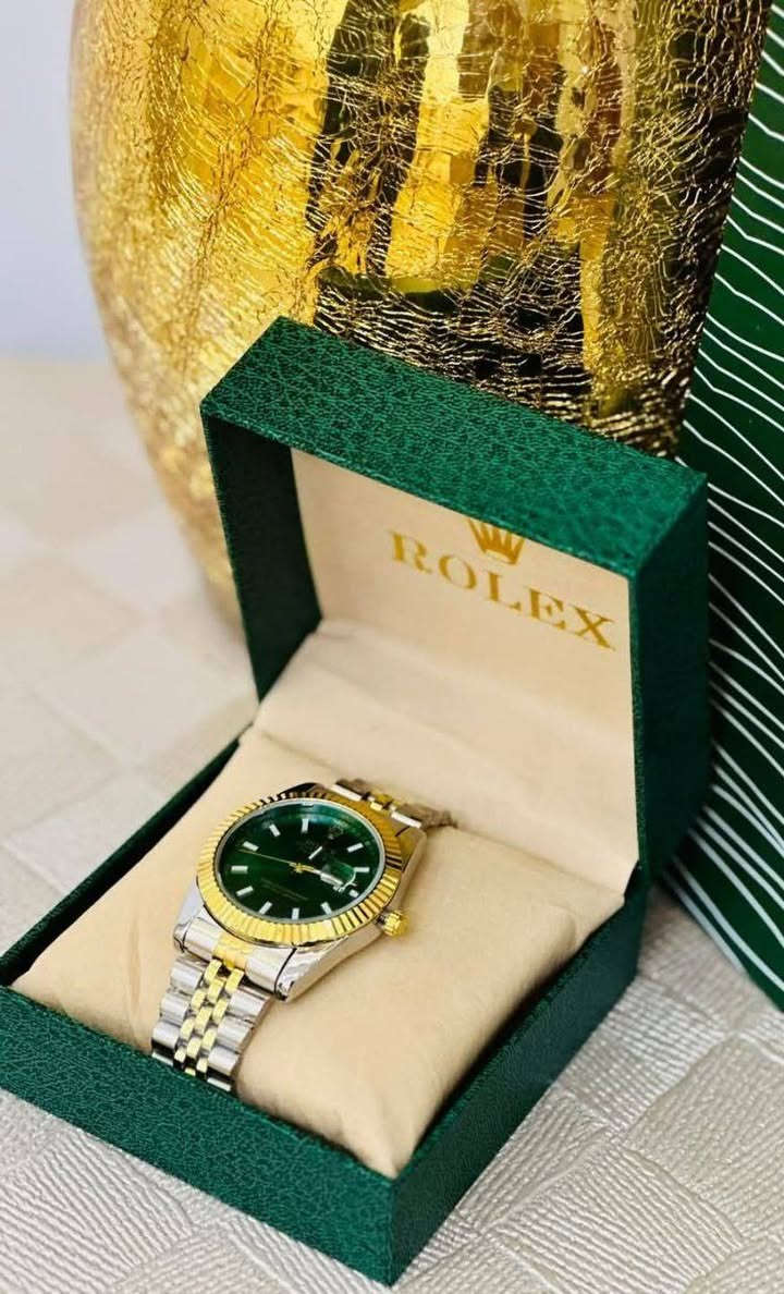 🌸 توفر بوكس رولكس 🌸
باللون الاخضر والذهبي والفضي  الجميل 💋
جديدنا بوكس ساعة🔥🔥

❤️❤️لعشاق الاناقه ❤️❤️
بكج ماركة رولكس 
❤️❤️هدايا مميز ❤️❤️

١_ساعه (رولكس) 
٢_ سبحه كرستال درجه اولئ
٣_محبس كرستالي
هالمره العرض كلش حلو وأنيق بكج رجالي مميز❤️❤️❤️ ⌚⌚مع علبه خاصه ومميزه
#مميزات البكج❤️❤️
✅طلاء ثابت
✅ضد الماء
✅ضد الخدش
✅تحتوي على التاريخ 
سعر البوكس 18 الف
🚘يوجد خدمة توصيل لجميع محافظات العراق 4 الاف🚘


**إذا كنت صاحب هذا الإعلان وتريد حذفه لأي سبب، رجاءا أرسل رسالة إلى الدعم الفني**