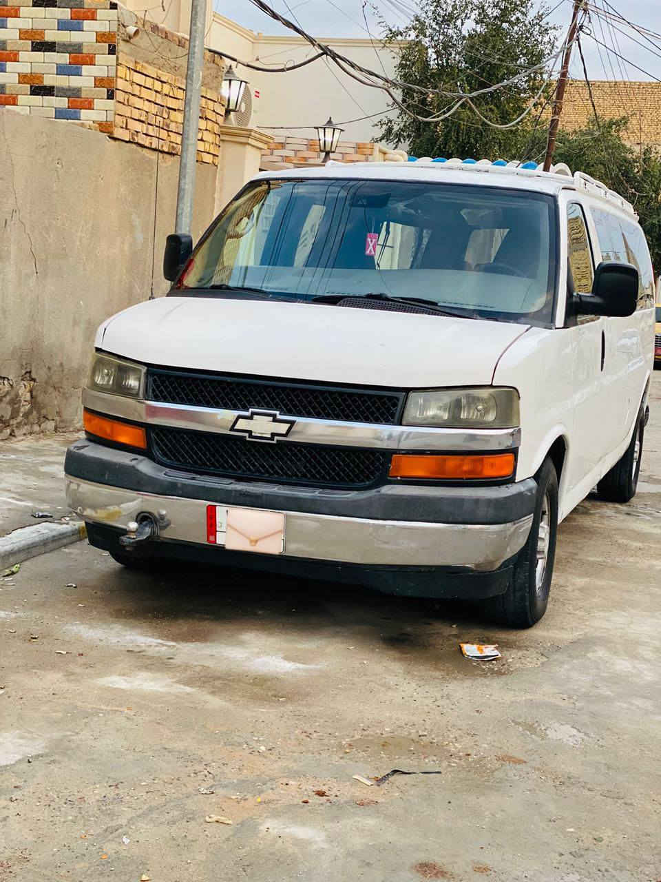 السلام عليكم
سفانا شوفرليت اكسبريس موديل 2011 رقم بصره 
ماشيه 39 الف حقيقي غرفه جديده مال 2019 ماصاعد بيها عبري ما مسجله بخط /نظافه خير من الله كير محرك كفاله تريد تعرف تفاصيل والسعر اتصل وبيك خير وتدلل  ***********
