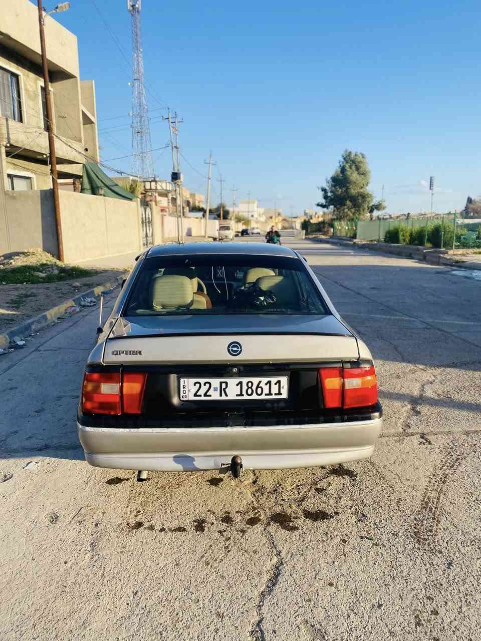 اوبل فكتر.               لون سلفر  صبق جماليه          

رقم اربيل هزه جديده شرط التحويل 
منضومه غاز  محرك 20الشرعي موجود 
لسياره جديده كلشي ماناقصه طخم تواير جدد
كير محرك شرط 
الاستفسار اكثر التواصل على الهاتف ***********
مكان السياره                               حمام العليل
