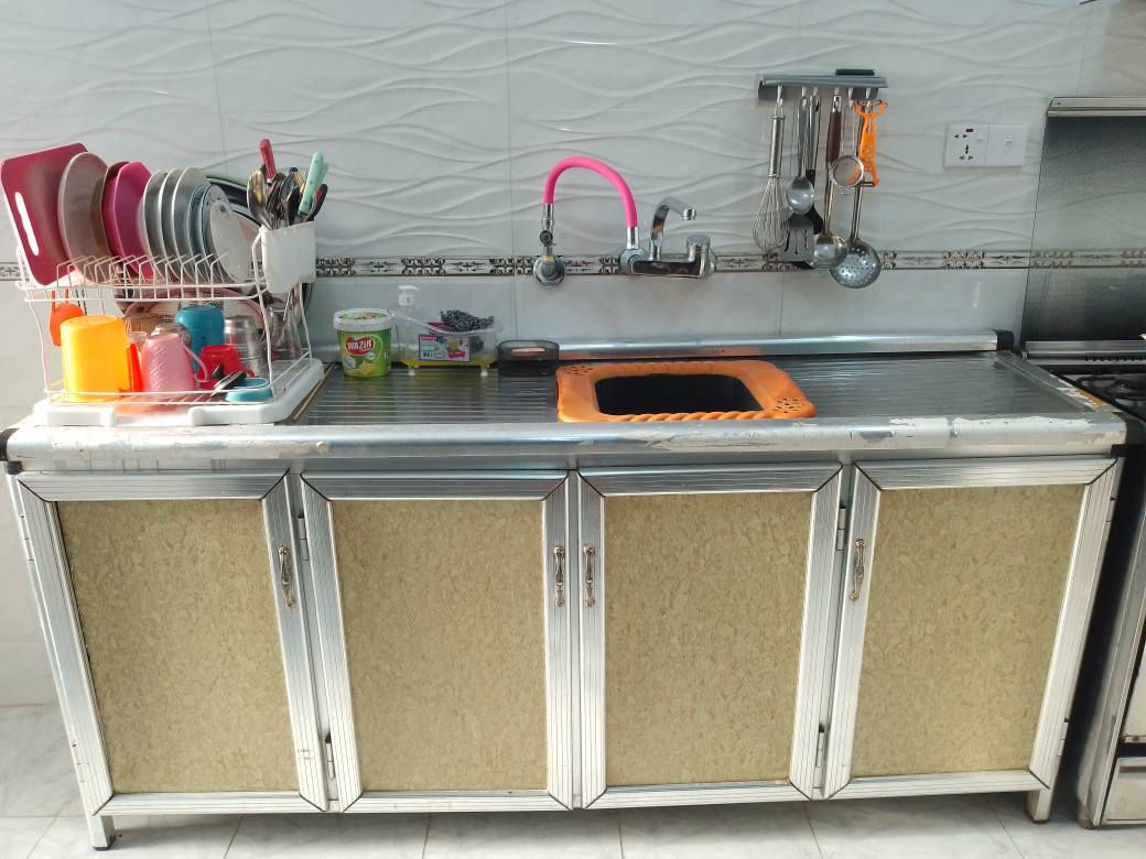 سنك وملحقه ويا مترين ب100 
*********** الحال, واسط
