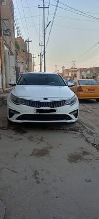كيا اوبتيما ٢٫٤ • ٢٠١٩ • رقم واسط